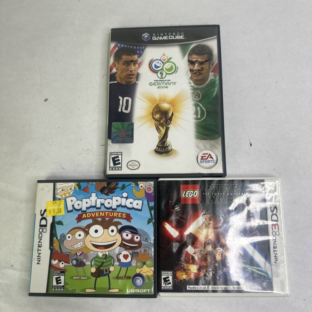 (EMPTY CASES / NO GAMES) DS Case And Manuals Lot3